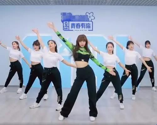 Lisa青春有你2最新动态